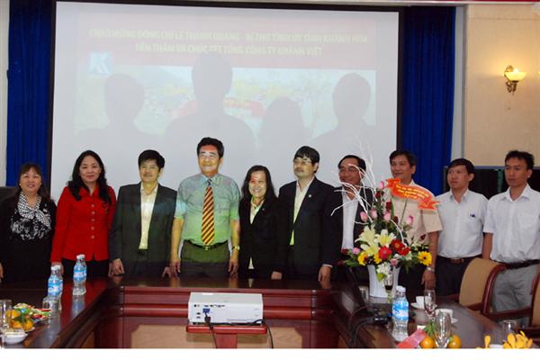 Bí thư Tỉnh Ủy đến thăm và chúc Tết Tổng công ty Khánh Việt